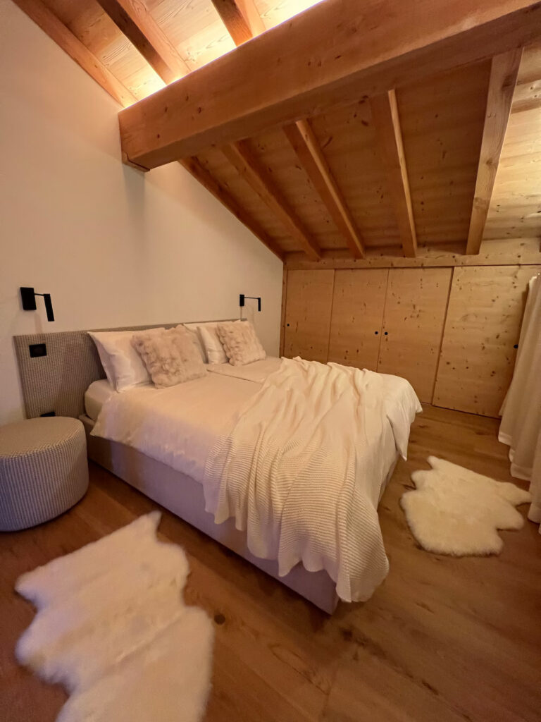 Chalet 180 Mont Blanc - Two double bedrooms